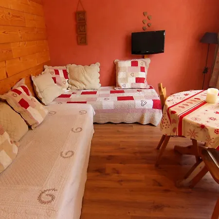 Apartment Les Trois Vallees-1 By Interhome
