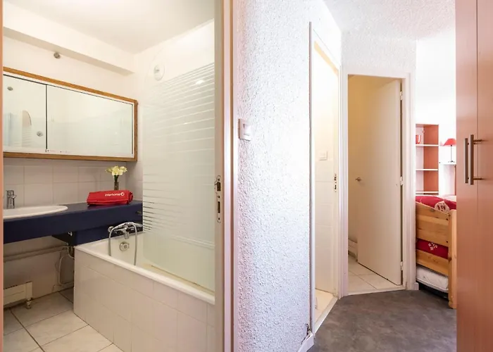 Trois Vallees 516 By Interhome 아파트