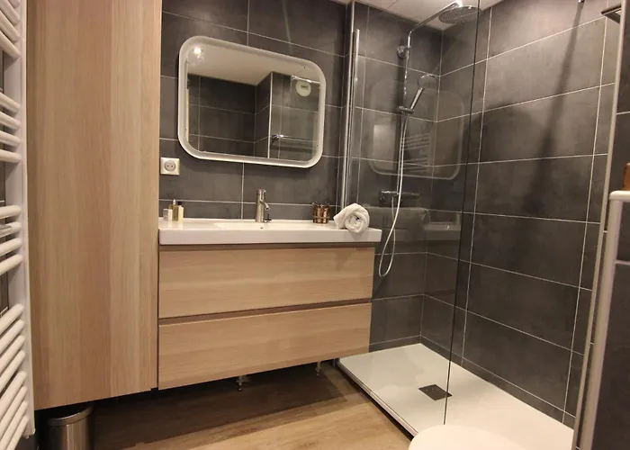 Trois Vallees 516 By Interhome